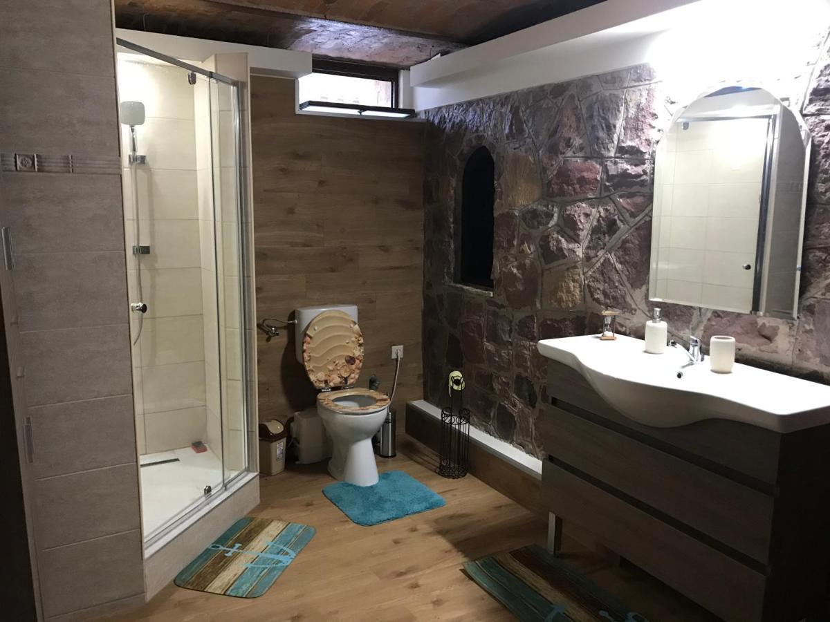 Balaton Wellness Tom Cat Nyaralo 1 Wellness Es 1 Gyermekbarat Apartmannal Kovagoors Dış mekan fotoğraf